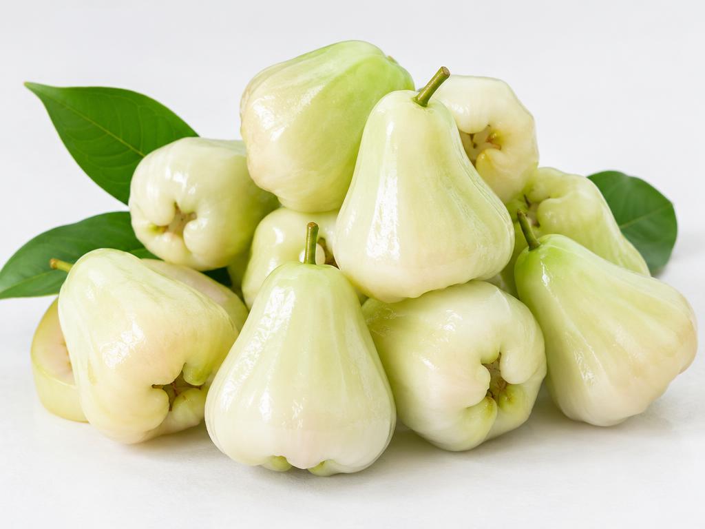 White jamun — pale-coloured Indian jamun fruit